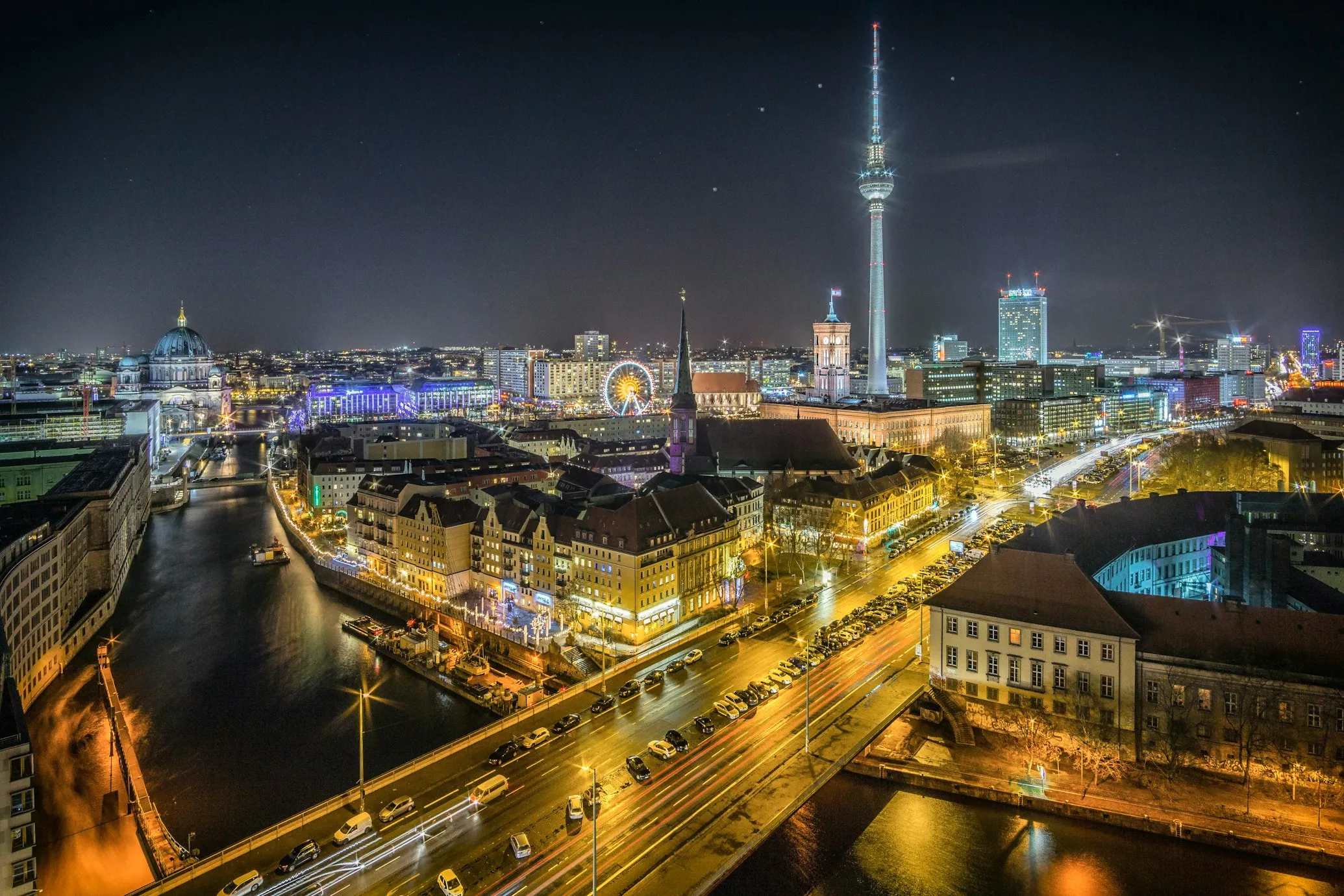 ul. Senatorska 27, 00-075 Warszawa, Polska